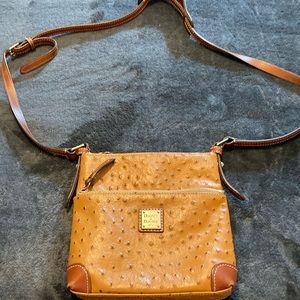 Dooney & Bourke